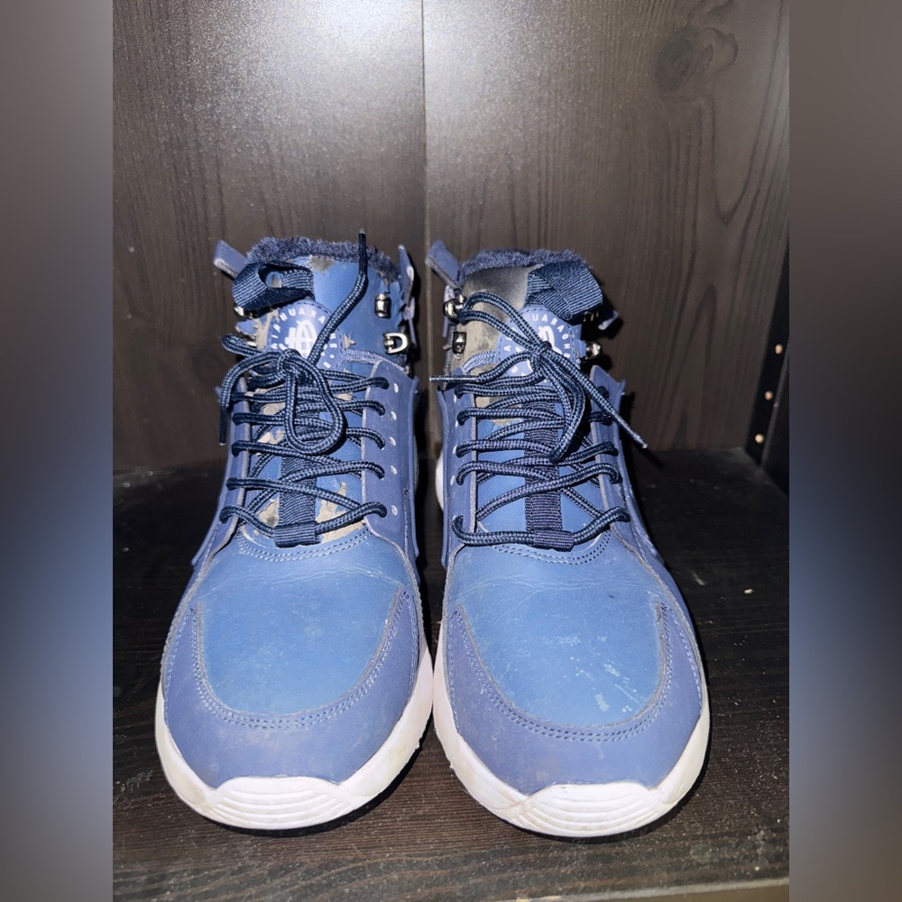 Nike Blue Fleece-Lined Interior